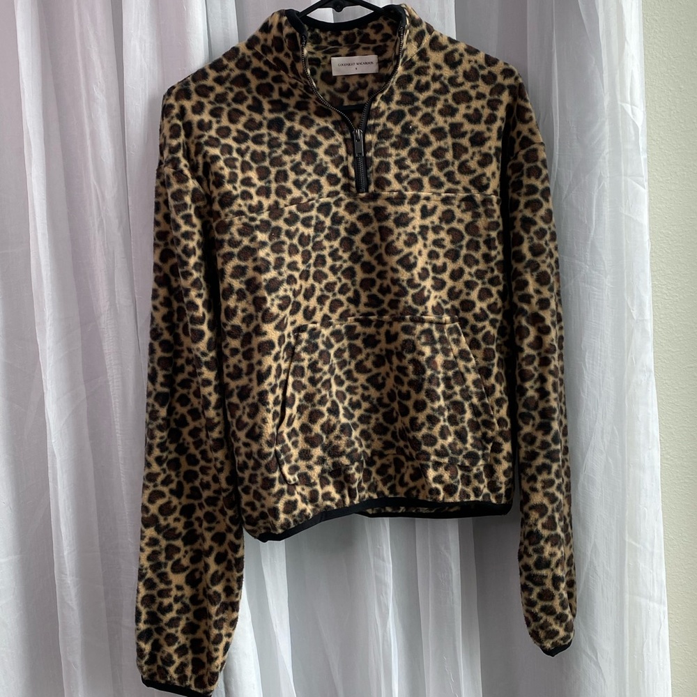 Goodnight macaroon leopard fleece crop pullover